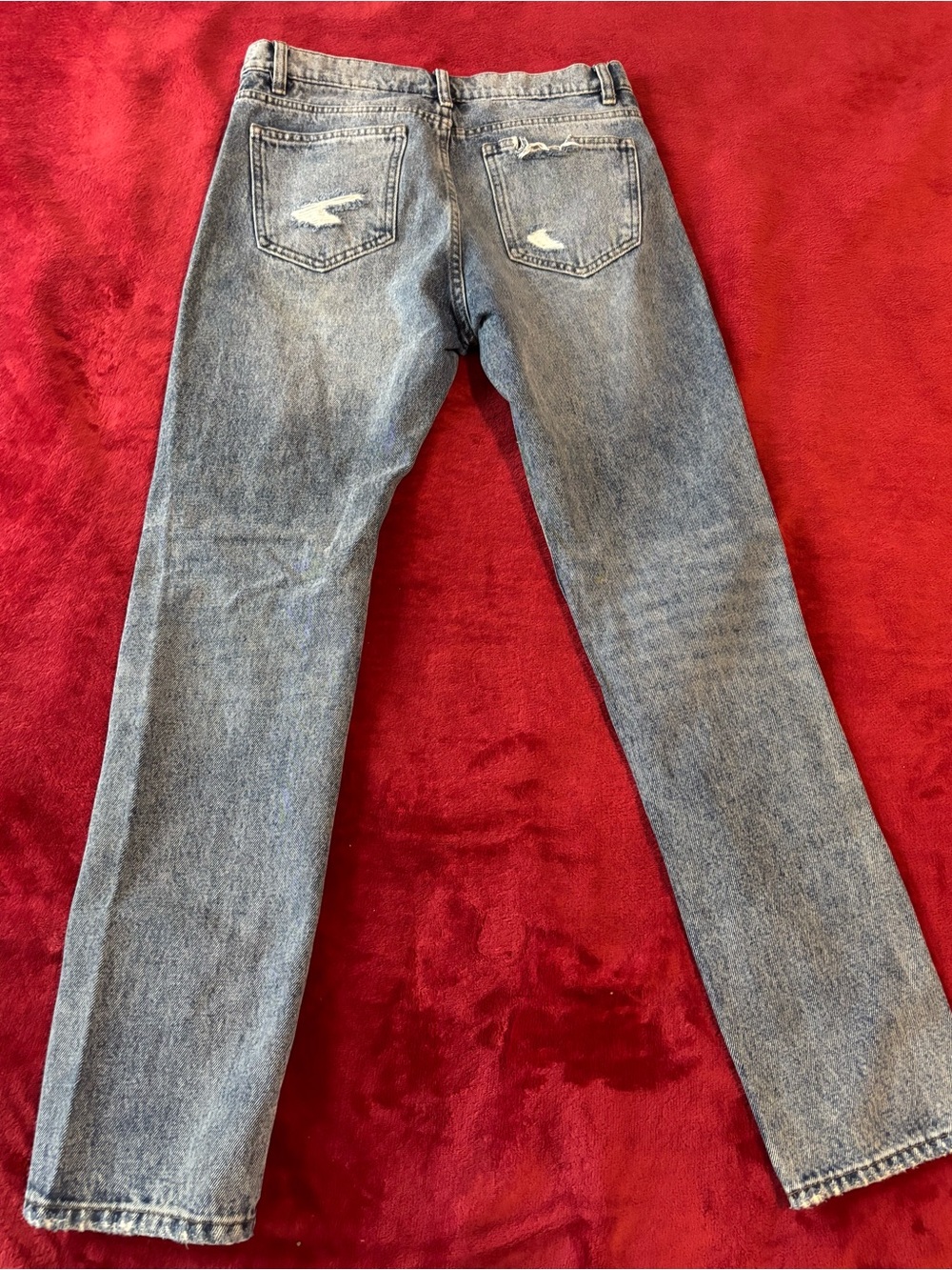 Straight Ripped Jeans - Picture 16 of 17
